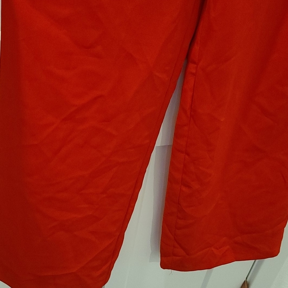 Red  strapless wide leg jumpsuit - Picture 4 of 5